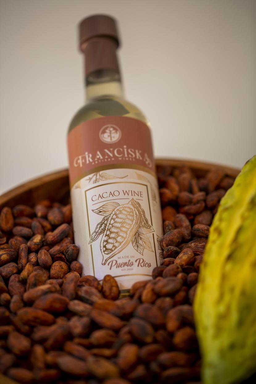 El vino Franciska, a base de cacao, es solo uno de los productos que se elaboran en Jeanmarie Chocolat, en Aguada. 


Xavier Garcia / Fotoperiodista