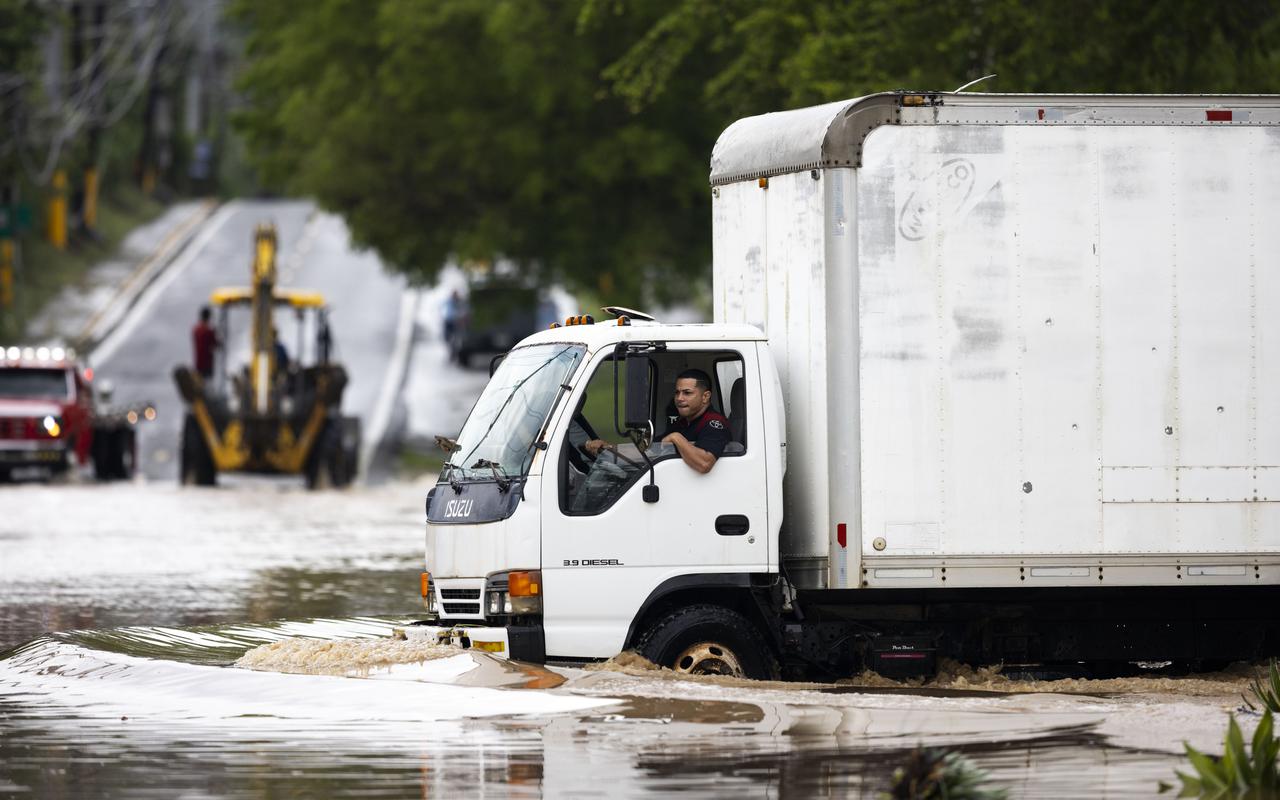 “Todo se perdió”: residentes de Yauco narran cómo perdieron sus pertenencias por las inundaciones del martes