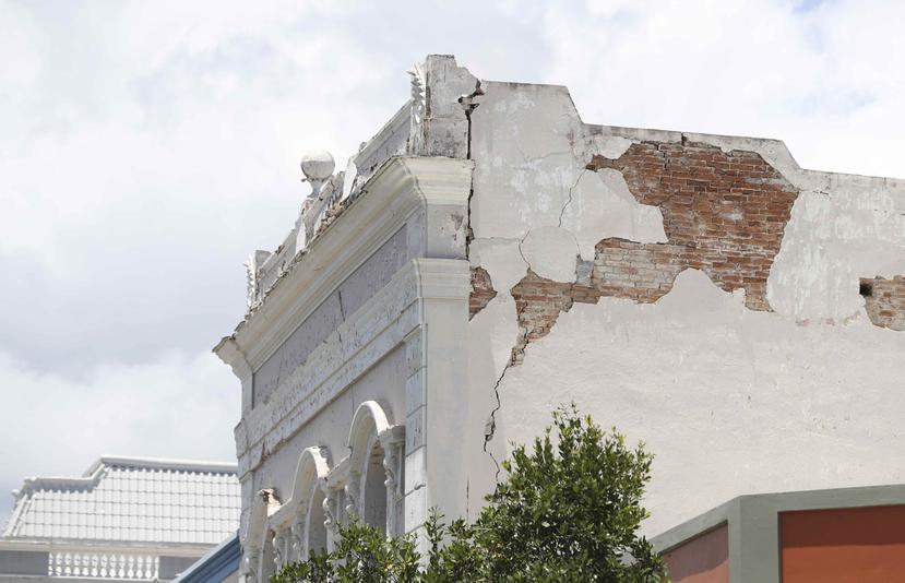 Una gran cantidad de edificios en el casco histórico de Ponce sufrieron daños severos a causa del terremoto.