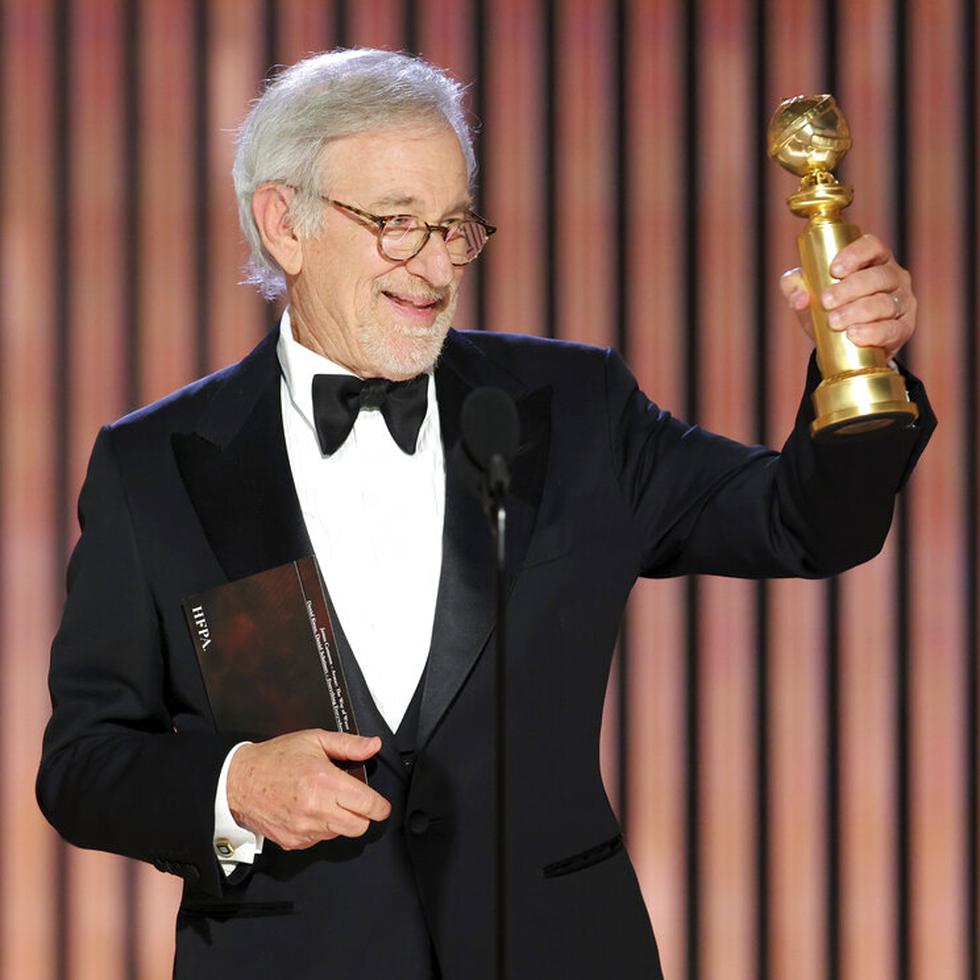 Steven Spielberg acepta el premio.