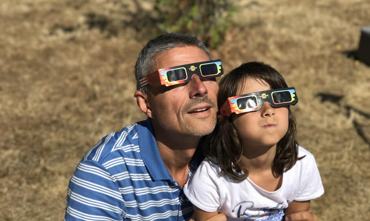 Where to get glasses to see the solar eclipse on October 14?