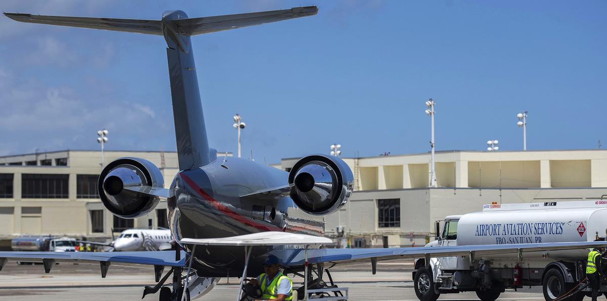 Más vuelos privados aterrizan en Puerto Rico