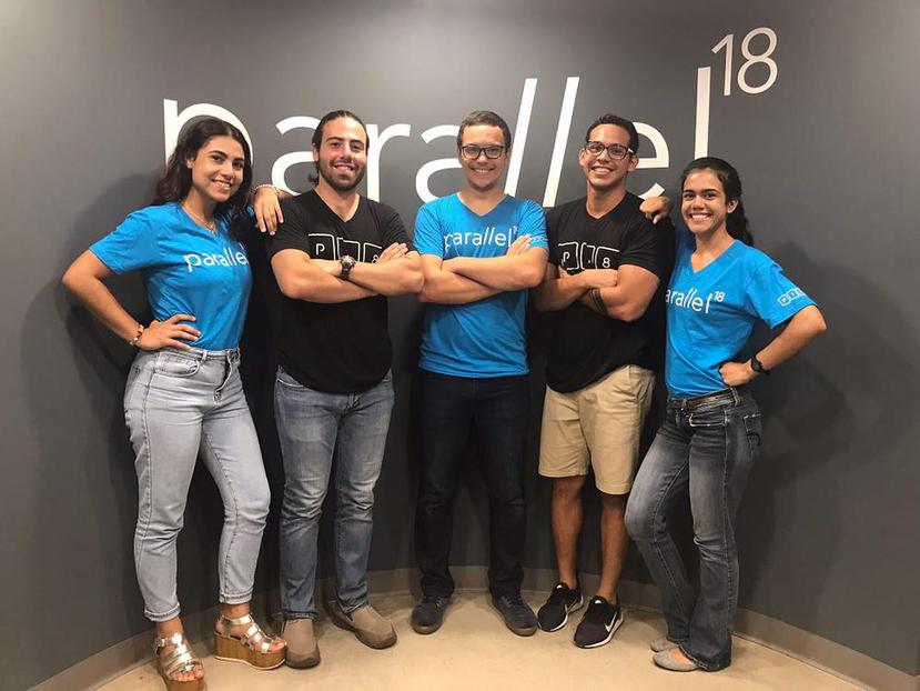 El equipo de la startup boricua BrainHi está compuesto por, desde la izquierda: María Sanabria, Rodrigo Morales, Emmanuel Oquendo, Abdiel Vega y  Diana Torres. (Suministrada)