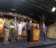 Hoyer led the presentation of the draft legislation along with Natural Resources Committee Chairman Raúl Grijalva (D-Ariz.), Puerto Rican Democrats Nydia Velázquez, and Alexandria Ocasio Cortez (D-New York), Puerto Rican Democrat Darren Soto (D-Fla.) and Puerto Rico Resident Commissioner in Washington, Jenniffer González, the only Republican in the group.