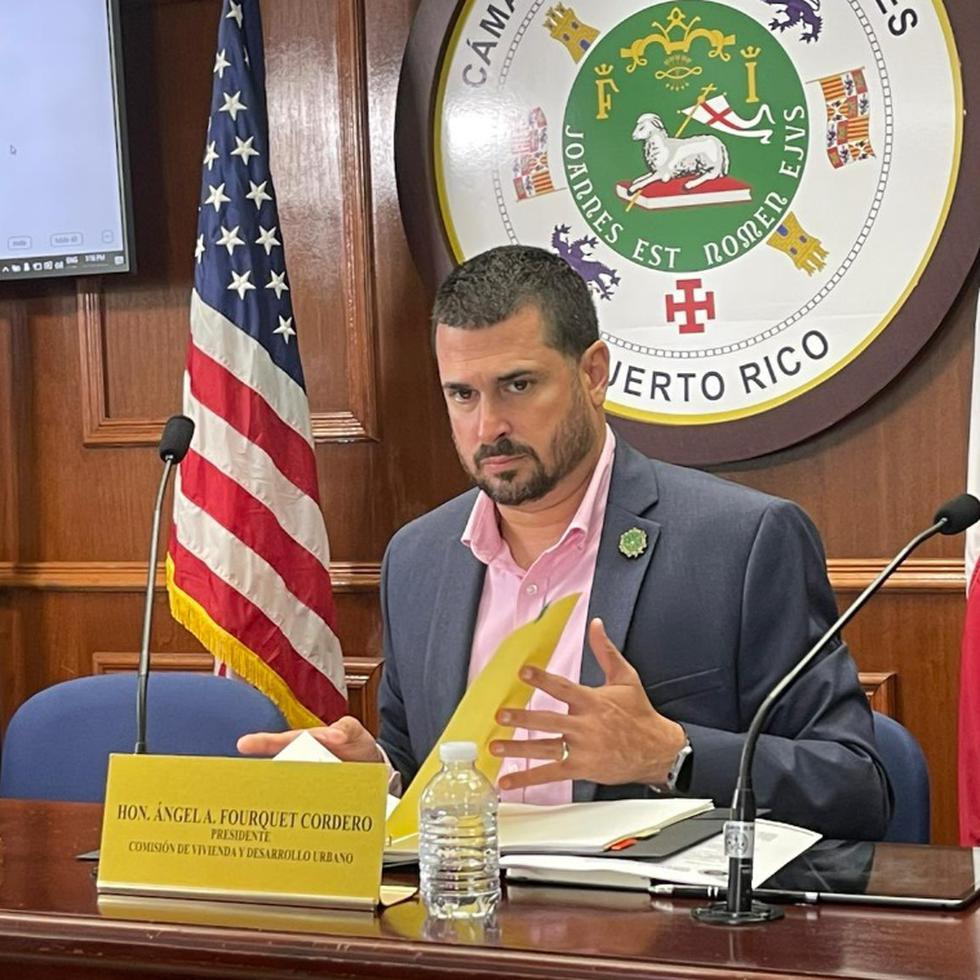 El representante del Partido Popular Democrático (PPD), Ángel "Tito" Fourquet Cordero, no se mostró preocupado por la posibilidad de una candidatura que limite su tiempo de campaña.