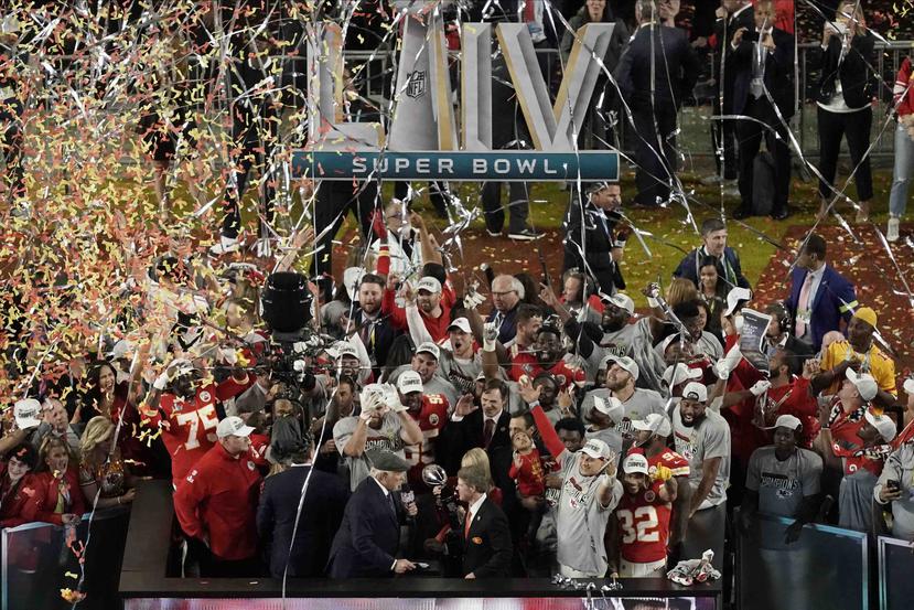 Los Chiefs conquistaron su primer campeonato de la NFL en 50 años. (AP / Morry Gash)