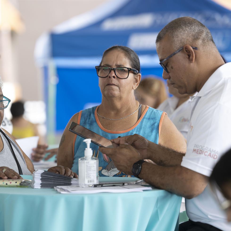 El Programa Medicaid y el Departamento de Salud realizan una serie de actividades –como la de este sábado en el Residencial Luis Llorens Torres, en San Juan–, con el fin de que más personas pasen por el proceso de recertificarse, como exige el gobierno federal.