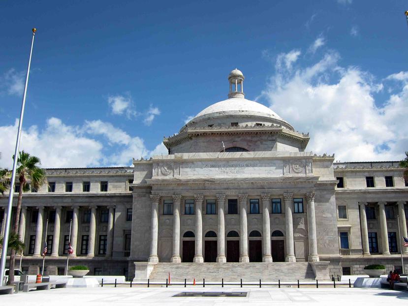 Fachada del Capitolio de Puerto Rico, edificio que alberga la Cámara de Representantes. (GFRMedia)