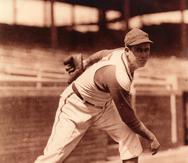 Hiram Gabriel Bithorn Sosa debutó en las Grandes Ligas con los Cubs de Chicago el 15 de abril de 1942.