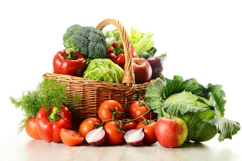 Investigaciones señalan que las frutas y las verduras orgánicas podrían tener desde un 10 hasta un 50 % más de antioxidantes. (Shutterstock.com)