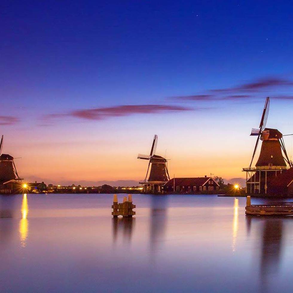 Los pintorescos molinos de viento de Holanda son un magneto turístico.