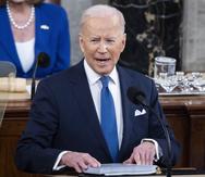 Unos 60 millones de trabajadores estadounidenses tienen incluida en sus contratos la obligación de resolver disputas sobre acoso sexual mediante procesos de arbitraje, "y muchos ni siquiera lo saben", aseguró Biden durante el acto.