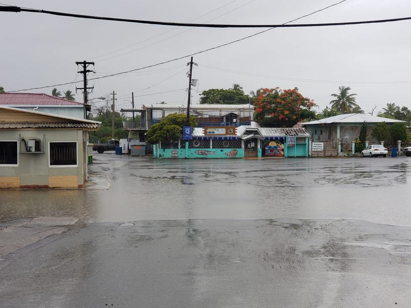 El Servicio Nacional de Meteorología en San Juan reportó que hubo algunos sectores que recibieron hasta seis pulgadas.