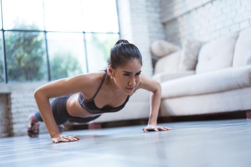 No hay excusa para evitar el ejercicio, ya que puedes hacerlo desde la comodidad de tu hogar. (Shutterstock)