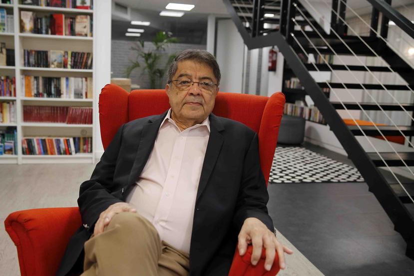 El escritor nicaragüense Sergio Ramírez durante una entrevista reciente con la agencia de noticias EFE, en la que conversó sobre novela "Ya nadie llora por mí". (Agencia EFE)