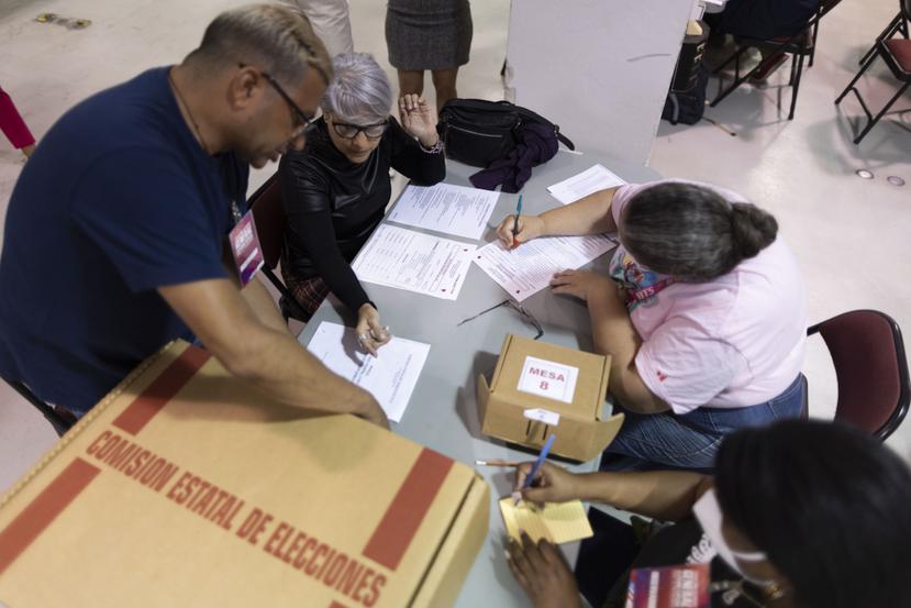 El recuento de la elección especial se lleva a cabo en el Centro de Operaciones Electorales de la Comisión Estatal de Elecciones, en Hato Rey.