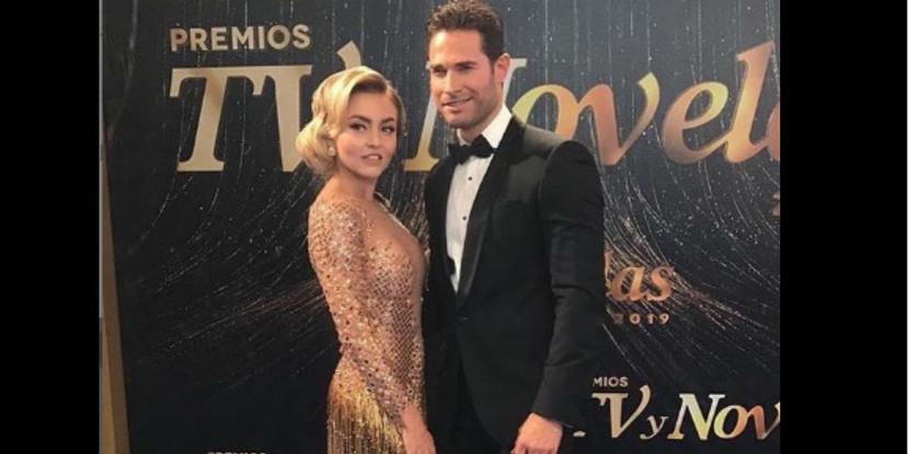 Angelique Boyer acudió a los premios TV y Novelas acompañada de su novio, el actor Sebastián Rulli. (Instagram)