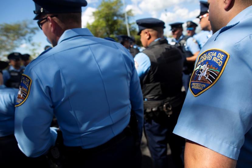Gremios policíacos  atribuyen el éxodo a los cambios en el retiro.