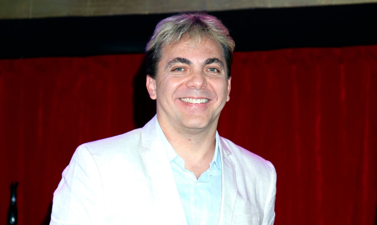 Cristian Castro introduces his new partner on social networks