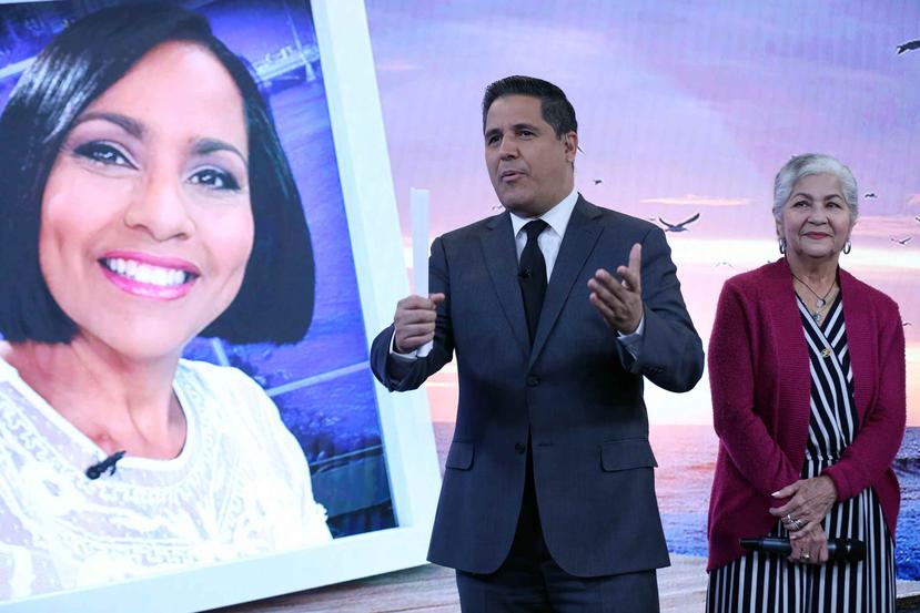 Normando Valentín junto a la mamá de Keylla Hernández, Miriam Ramos. (GFR Media)