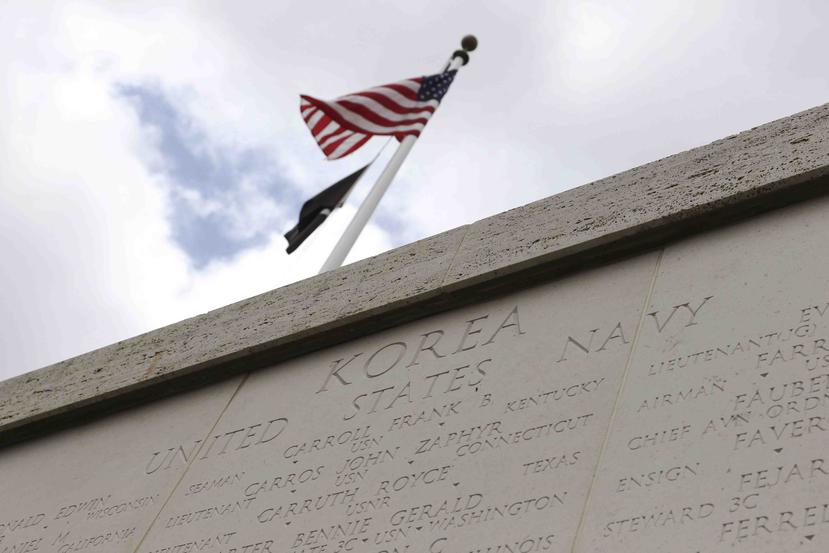 En la imagen, vista del monumento en recuerdo a los desaparecidos en la Guerra de Corea, en cementerio nacional de Honolulu, Hawai, el 30 de julio de 2018. (AP/Caleb Jones)