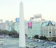 Este año Argentina busca recuperar los niveles de 2019 en turismo internacional. En la foto, el icónico Obelisco de Buenos Aires, monumento histórico nacional muy visitado por los turistas.