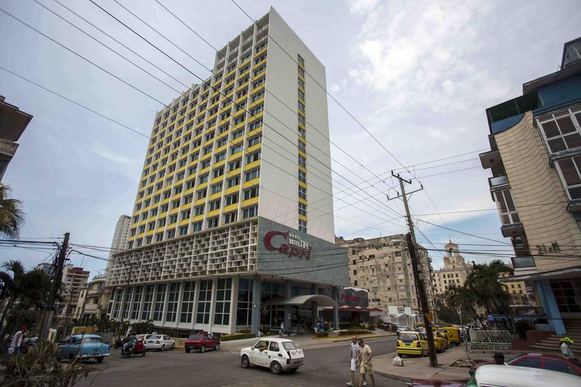 Uno de los incidentes ocurrió en uno de los pisos superiores del recién remodelado Hotel Capri en La Habana, Cuba. (AP)