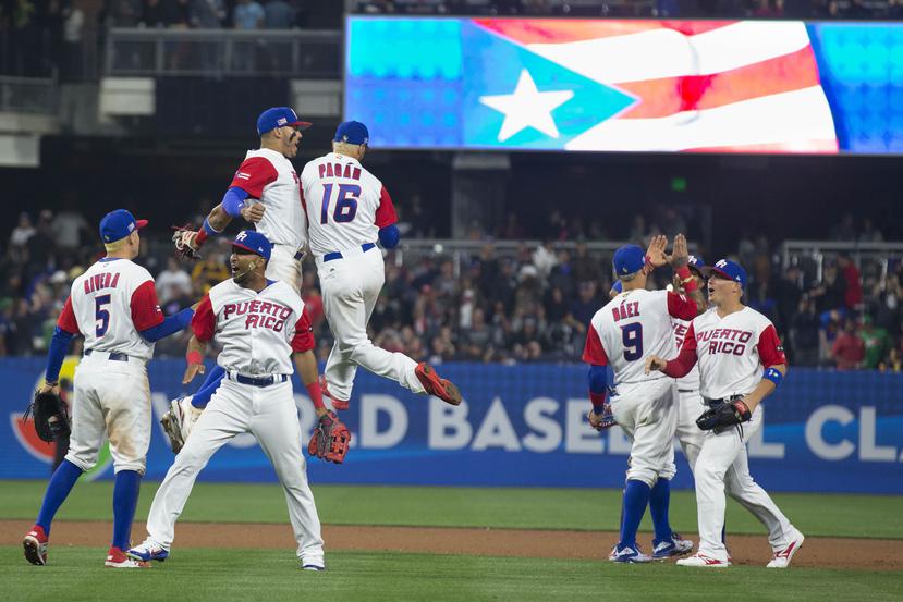 Puerto Rico vengó anoche el revés en la final del 2013 contra los dominicanos, que vieron acabada su racha de 11 victorias consecutivas en el torneo tras caer 3-1 en el inicio de la segunda ronda del torneo.